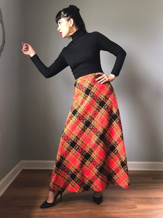 knit maxi dress long sleeve