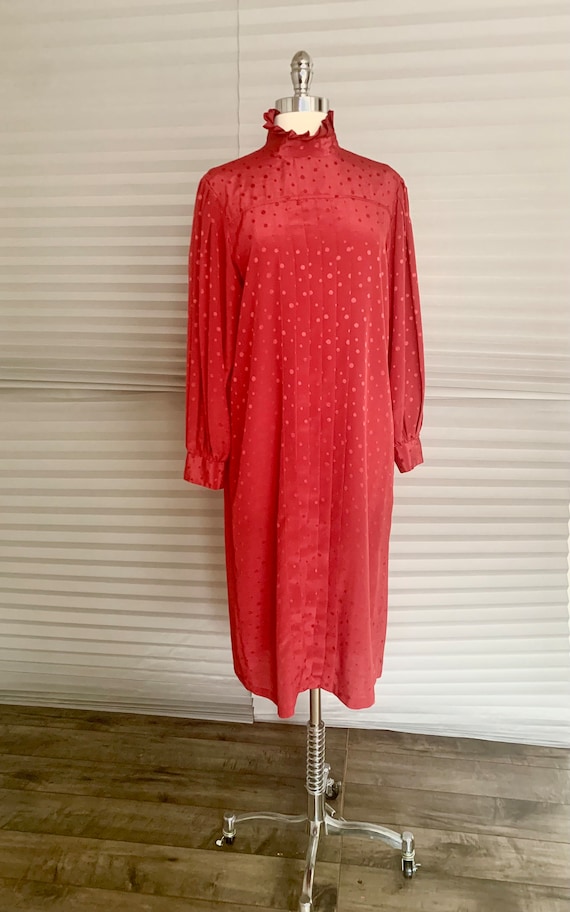 1970s Red Ruffle Collar Shirt Dress - image 3