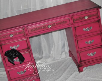 Glam Hot Pink Desk Dressing Table  Vanity    ***FREE SHIPPING***