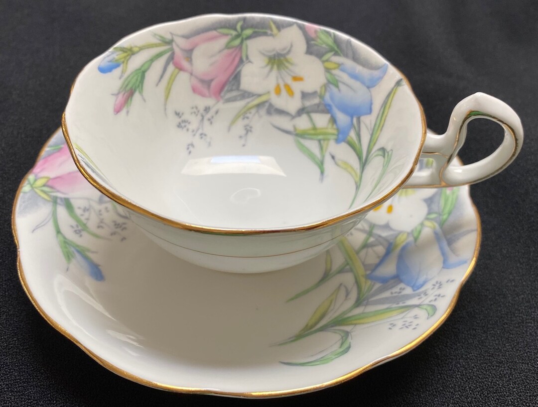 Vintage Bell Fine Bone China Pattern 4508 Bell Floers in Pastals Etsy UK