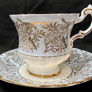 Vintage Paragon teacup and saucer - circe 1950s