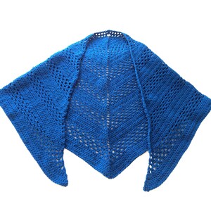 Bloom Shawl Pattern/ Shawl Pattern/ Crochet Pattern/ Simple Shawl Pattern/ Shawl/ Crochet/ Pattern/ Winter/ Fall/ Do it Yourself/ Fall Shawl