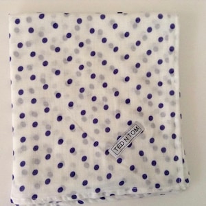 Blu Dot Muslin Wrap / Swaddle