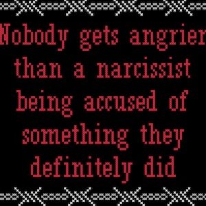 Kreuzstich Stickmuster - Stacheldraht - Narzisst - Heilung durch Kunst