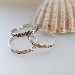 925 silver thumb, finger, knuckle,  stacker ring  pattern 925 shinny band, dainty teen gift,cute flora band. Made to order, womans ring