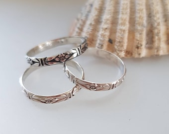 925 silver thumb, finger, knuckle,  stacker ring  pattern 925 shinny band, dainty teen gift,cute flora band. Made to order, womans ring