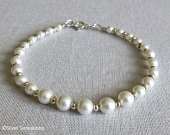 Graduated White Premium Pearls Bridal Bracelet With Sterling Silver Beads, Elegant Bridesmaids Bracelet, Gift For Mum Sister Wife, Under 30