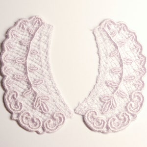 Doll Lace Collar #CR37 LILAC