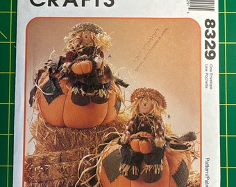Vintage 1996 McCalls 8329 UNCUT Scarecrow and Pumpkin Pattern