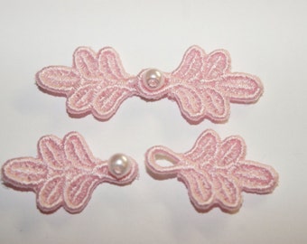 Small Frog Closures 1 3/4", pkg of 2. #R27 LIGHT PINK. Machine Embroidered.