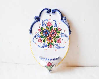 Holy water font, Spanish ceramic font, hand drawn font