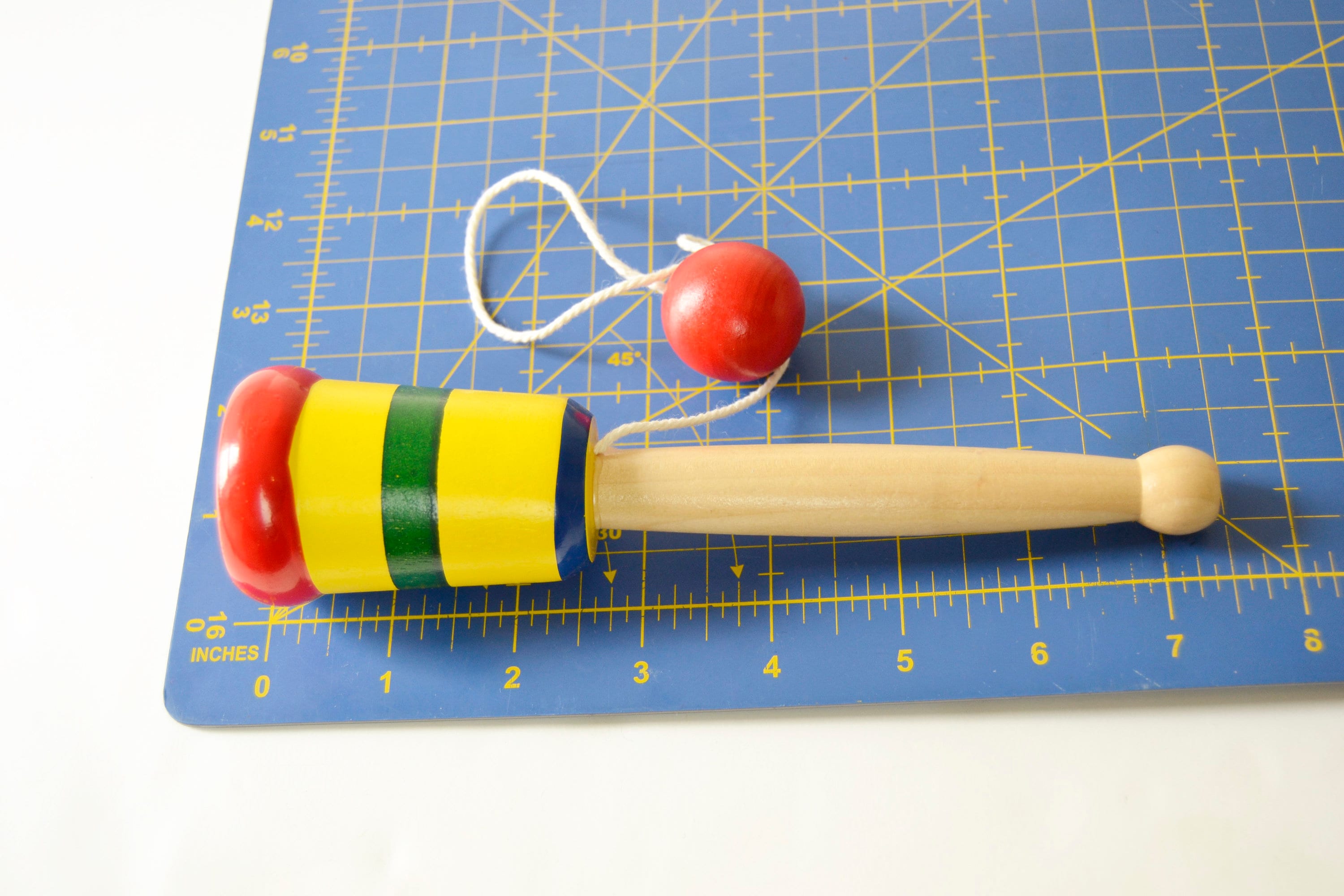 Ajuny Juego De Taza Y Pelota De Madera Hecho A Mano – 8 Pulgadas, Pelota 1.75", Para Coordinación Ojo-mano, Regalo Vintage