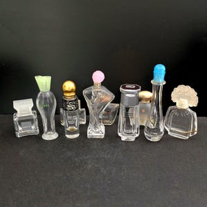 coleccion de frascos de perfumes miniaturas vintage