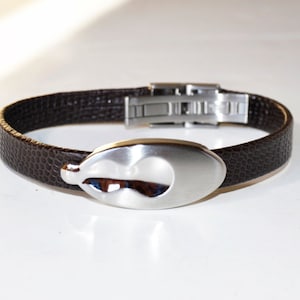 Leather bracelet for men and stainless steel