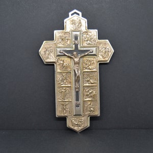 cross with Christ, Wall Cross with details of the Passion of Christ Wall Crucifix, Hanging Crucifix, Metal Crucifix, Via Delorosa