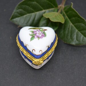 corason pequeña caja de porcelana,pastillero de porcelana,caja para anillos,caja vintage,pastillero de porcelana,pastillero vintage