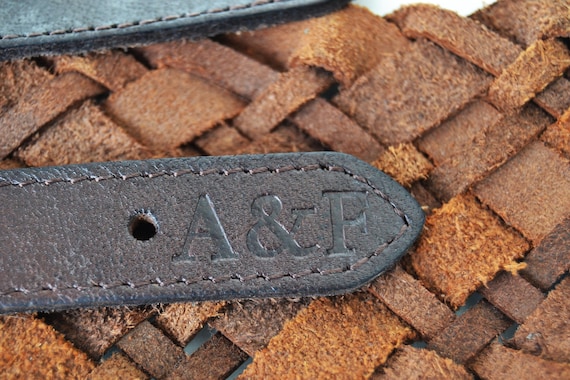 Vintage Braided Leather Belt - A & F Women display picture 2