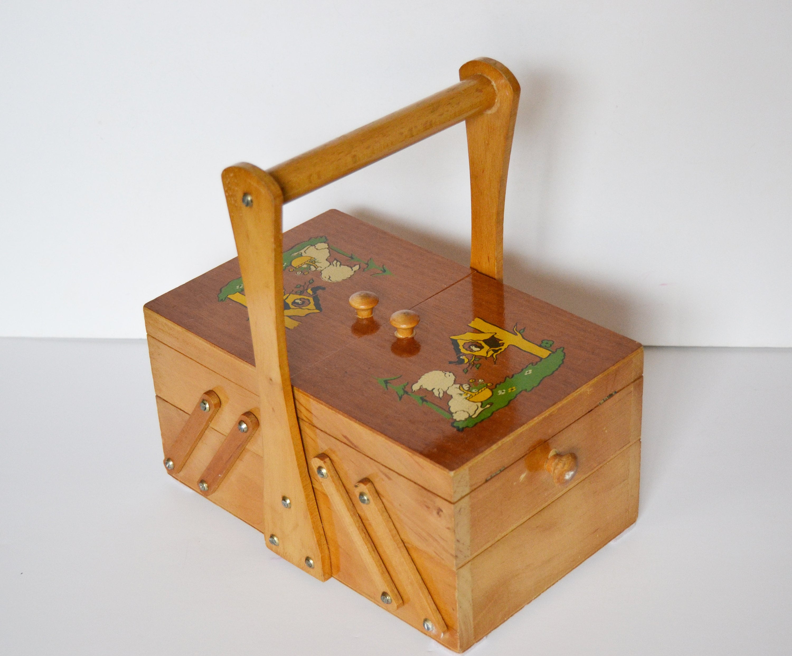 【Vintage Woodwork】古建具リメイク額ボックスA Vintage Accordion Sewing Box: Wooden Stitch Storage Caddy - Etsy