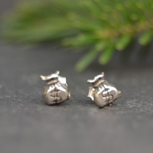 orecchini in argento, orecchini piccoli, orecchini a sacco, regalo di Natale, orecchini originali, regalo per lei, regalo per lui, regalo per bambino