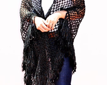 cape au crochet ,black shawl and large silver handmade