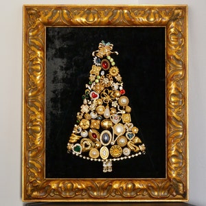 Framed artwork, Christmas tree with jewelry, vintage handmade, Christmas decoration, vintage jewelry art, original art, Christmas tree