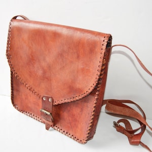 vintage brown leather bag