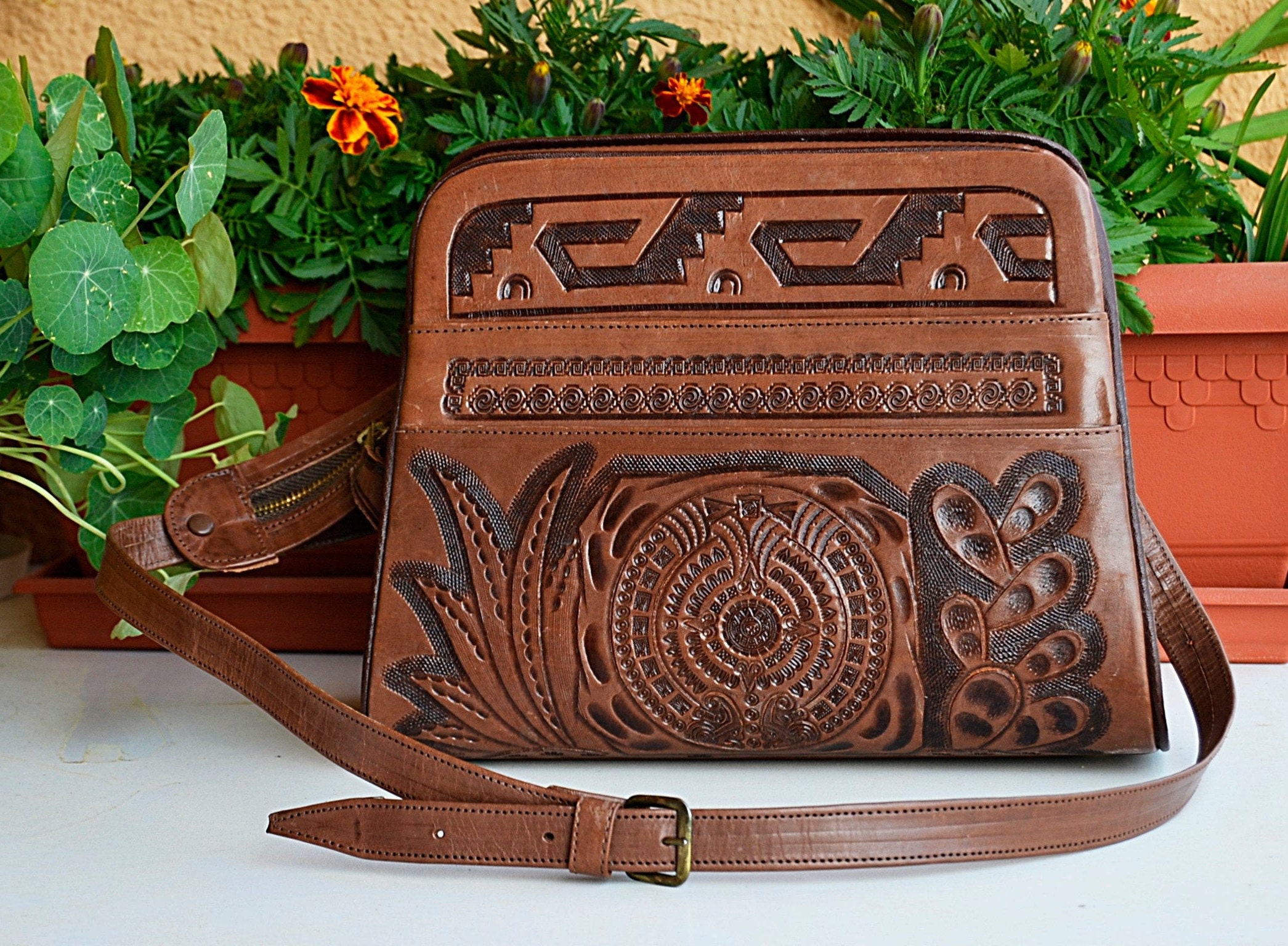 Vintage Royal Carved Bag – Timeless Statement – Limor luxe