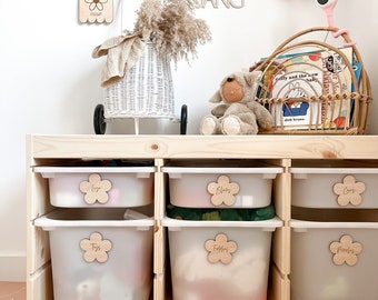 Etiquetas de madera con flores personalizadas para almacenamiento: guardería y sala de juegos (juego de 6)