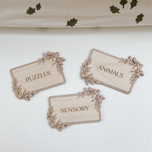 Set of 6 Leafy Design Personalised Wooden Playroom Labels | Nursery Decor | Storage Tags and Labels | Trofast | Crates | UK