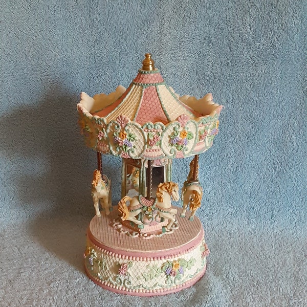 Carousel Music Box - Four Horse - What the World Needs Now