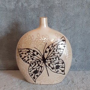 Vase - Butterfly Vase - Nature Themed Vase - Pottery Vase - Bud Vase