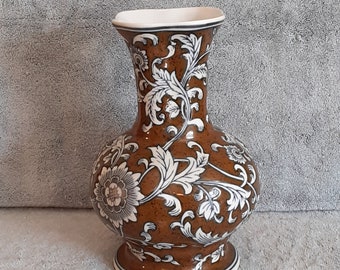 Asian Vase - Asian Vase Floral Theme