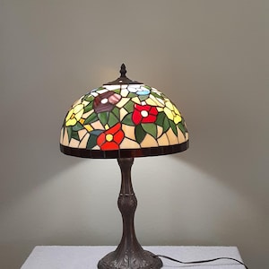 Stained Glass Lamp - Floral Motif - Accent Lamp - Table Lamp