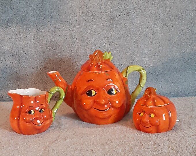 Vintage Heath Ceramics Small Teapot With Cork chipped Spout Sandalwood