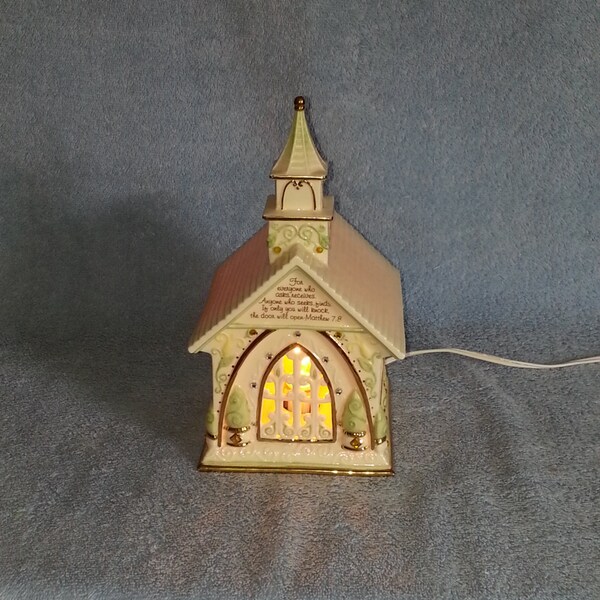 RESERVED FOR CINDY - Nightlight or Accent Lamp - Church - Religious Theme