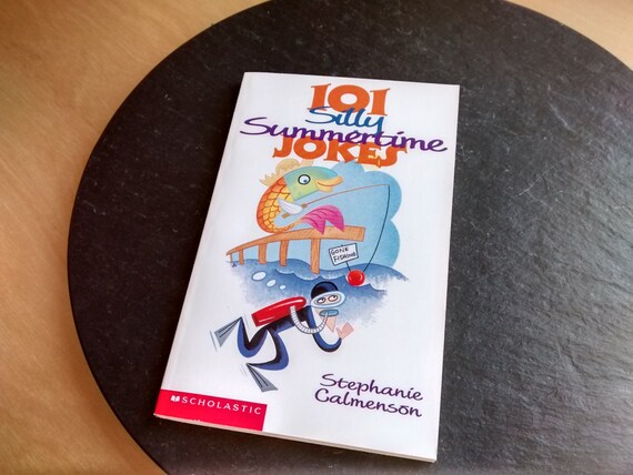 NEW OLD Stock VTG 101 Silly Summer time Jokes Kids Riddles Knock Knock Joke book teacher student paper back beach pool birthday travel gift