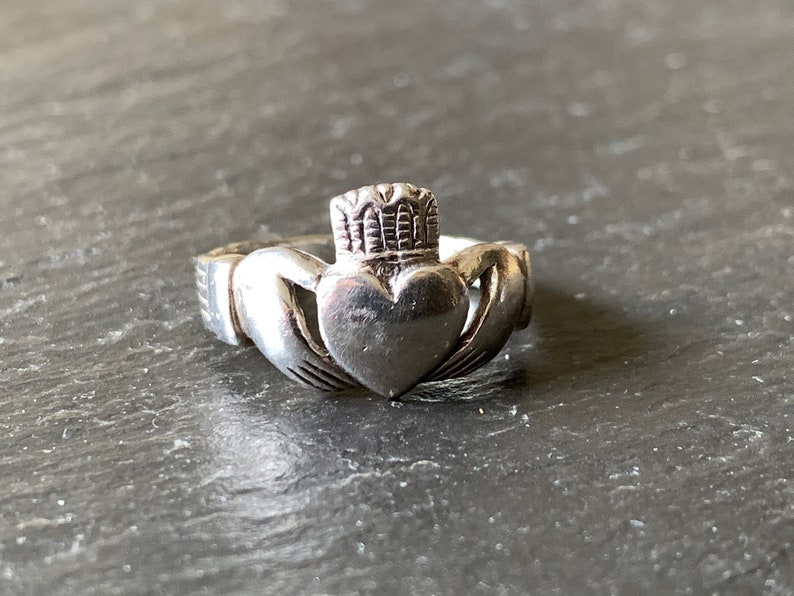 1 ornate cross sz 9 or simple cross sz 7 or primitive rustic Claddagh sz 8 sterling silver ring marked 925 unisex vintage gift for him her image 3