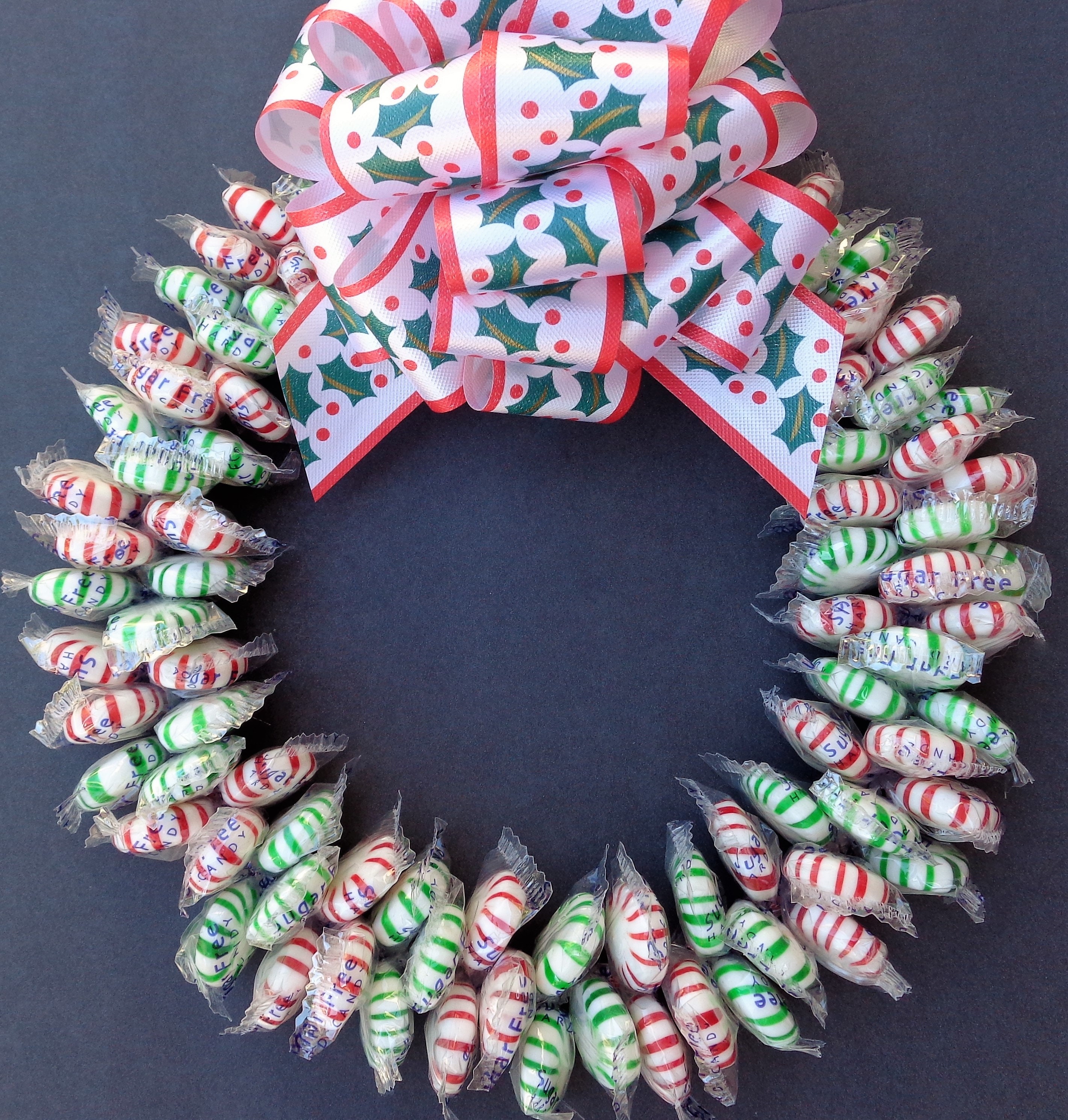 Christmas Candy Wreath 