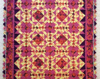 Flower quilt, Hand Made, Wall Art, 100% Cotton (44.5X56.5)