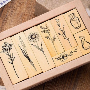 Vintage Flower Rubber Stamp Set: Botanical Diary Stamps, 8 Pcs