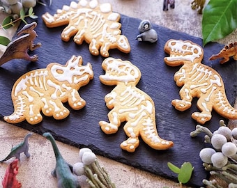 Dinosaur Cookie Cutter Mold: 3 pcs Biscuit Cutters