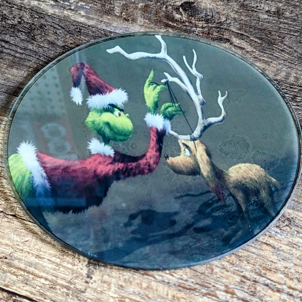 Grinch Glass Hot Plate