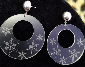 1950s style transparant frosty hoops with ice crystals glitz-o-matic