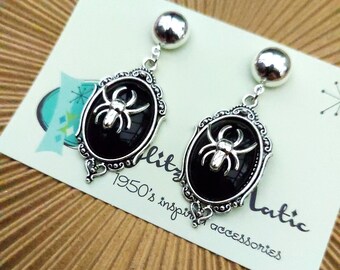 gothic inspired halloween earrings black spiders by glitzomatic glitz-o-matic