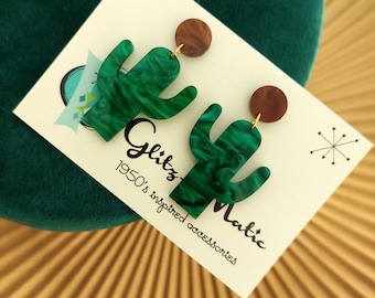 1950s style green marbled cactus earrings glitz-o-matic