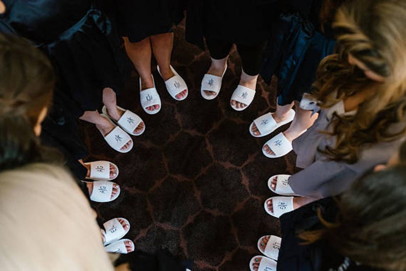 Bridesmaid Robes with Spa Slippers Set of 5 Bridesmaids | Etsy