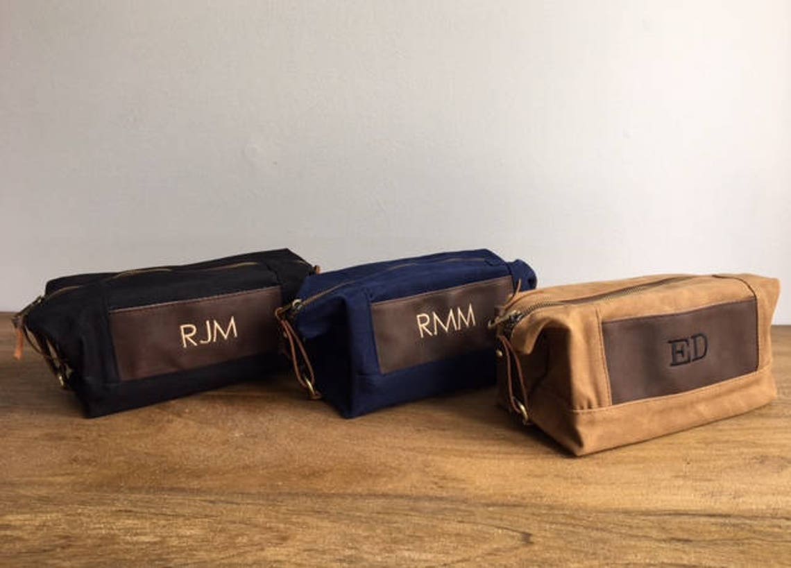 Monogrammed Groomsmen Bags Set of 4 Dopp Kits Travel Bag