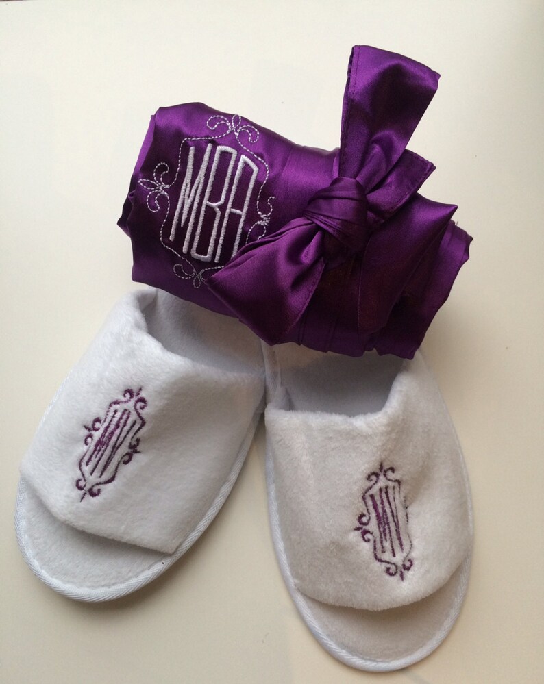 Bridal Party Robes with Monogrammed Spa Slippers Set of 9 | Etsy