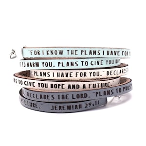Ich kenne die Pläne, die ich für dich habe ... Jeremia 29:11 Tägliche Erinnerung Leder Wickelarmband Geschenk für Frauen Religiöses Christliches Schmuck Geschenk Frauen