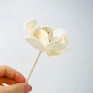 Aroma Oil Diffuser Flower. Hand Sculpted Natural Passive Diffuser for Reed Diffusers. Premium Magnolia, Dahlia, Peony or Mum Diffuser flower